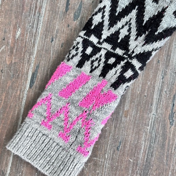 Cat & Jack Gray and Pink Fair Isle Cardigan Size XL (14/16) - Picture 5 of 11